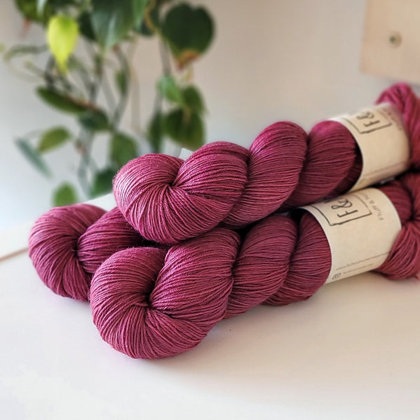 Fluff & Nonsense Platinum BFL Sock