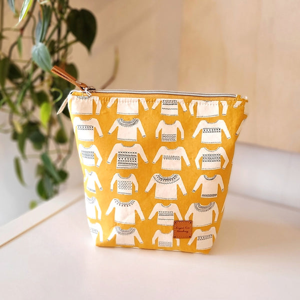 Small Zip Bags - Crystal Cat Stitchery