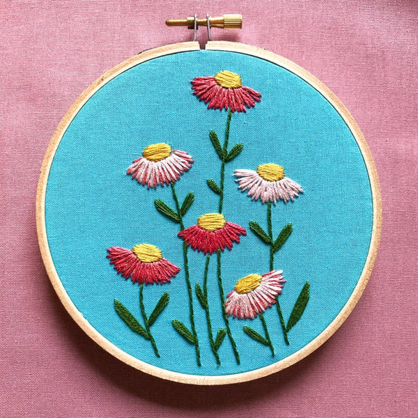 Mini Embroidery Kit - Paper Daisy