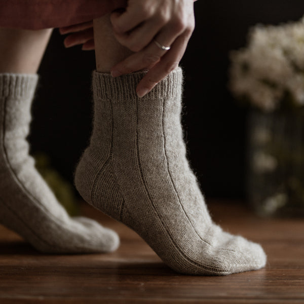 Linear Socks pattern